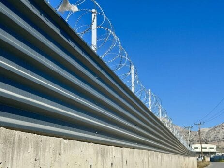 Περιφράξεις με Λαμαρίνα - FenceUp Περιφράξεις