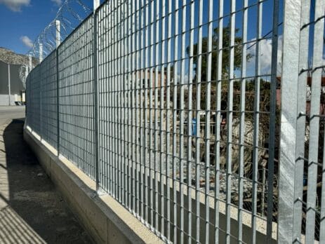 Βιομηχανικές Περιφράξεις - FenceUp Περιφράξεις