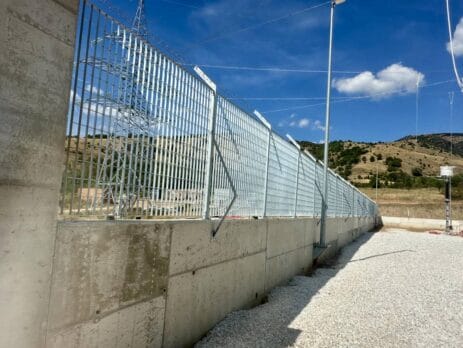 Βιομηχανικές Περιφράξεις - FenceUp Περιφράξεις
