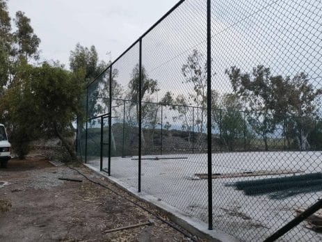Περιφραξη με πλαστικοποιημένο πλέγμα - FenceUp Περιφράξεις