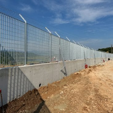 Βιομηχανική Περίφραξη με πόρτα σε υποσταθμό Ανύψωσης Τάσης Περδίκκα