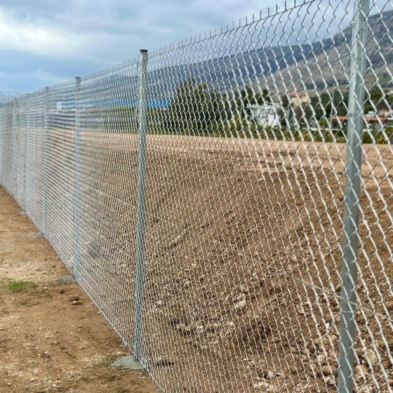 Περιφράξεις σε Οικόπεδα & Αγροτεμάχια από την FenceUp