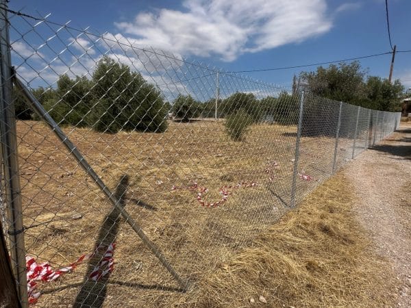 FenceUp έργο περίφραξης με σωλήνες Φ48 ενισχυμένου τύπου
