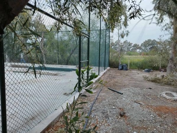 Περίφραξη Γηπέδου Τένις Σάμος Συρματόπλεγμα Γαλβανισμένο - Ηλεκτροστατική Βαφή