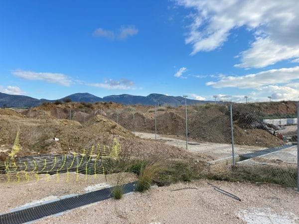 Περίφραξη εργοταξίου μεγάλης κλίμακας στο Ελληνικό