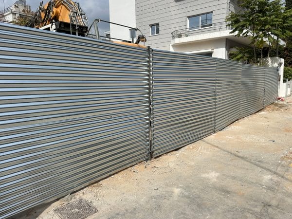 Σταθερή εργοταξιακή περίφραξη 80 μέτρων στο Μαρούσι