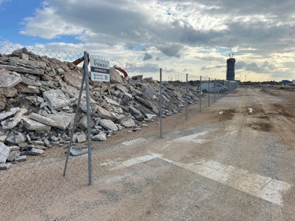 Επαγγελματική εργοταξιακή περίφραξη σε έργο Ολυμπιακής Πλατείας